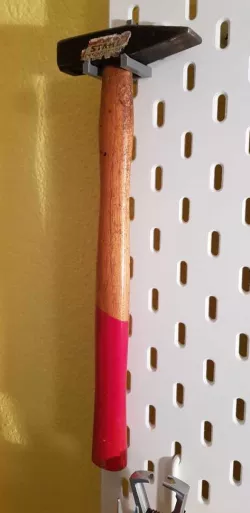 SKADIS Hammer holder