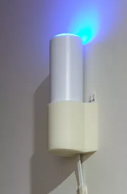 UniFi FlexHD Mesh AP wall mount (using 3M Command strips)