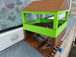 Bird feeder  with adjustable angle