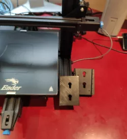 Desk Saver LCD Mount (Ender3 V2)