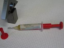 Einfacher Flussmittel-Spender - Simple flux dispenser