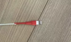 Lightening Cable stiffener & protector 