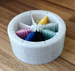 Minimalist Bobbin Holder