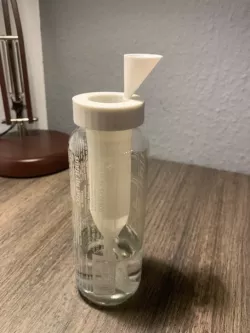 Self-Watering Planter for true fruits bottle no support!
