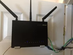 wall support access point Wifi router(ASUS_RT-AC1900P)