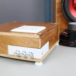 DIY Amplifier board holder