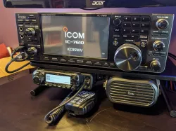 Icom ID-4100 and SP-35 Brackets