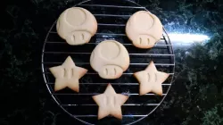 Super Mario Star & Mushroom Cookie Cutters