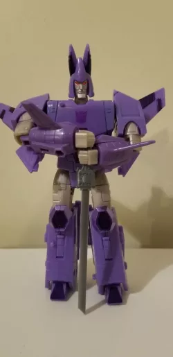 Transformers Kingdom - Cyclonus Greatsword