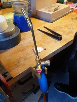 Clamp for the Las-Fix solder torch