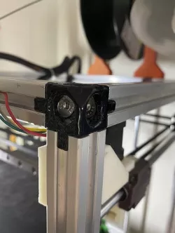 Corner connector 
