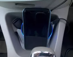 Renault Zoe Wireless Charging stand V3