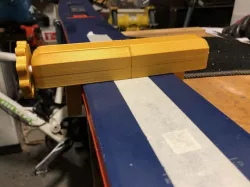 Ski centre line finder for binding mounting