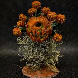 $5.00Jack o Lantern Pumpkin Eye of the Beholder Monster with LED