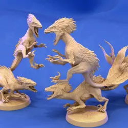 $6.99Feathered Raptor (group attack pose)