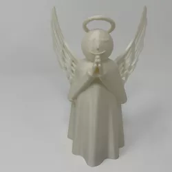 A 3D Printed Animated Angel Christmas Tree Topper.