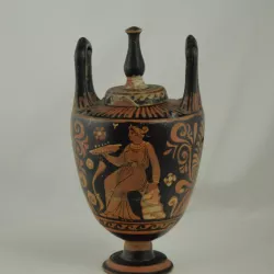 Apulian Red-figured Lebes Gamikos