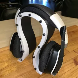 Omega Style Headphone Stand