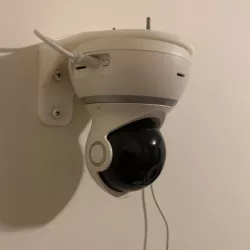 YI Dome Security Camera 1080p wall mount