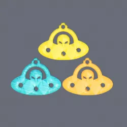 BabyAlien in Ufo earrings