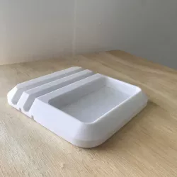 Stand for Phone with cable end keys.