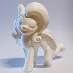 Walking Fluttershy