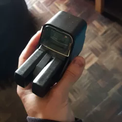 Airsoft EOTech 551 AAA battery cap conversion