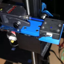 Compensation plate for filament sensor