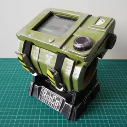 Custom Fallout Pipboy Stand