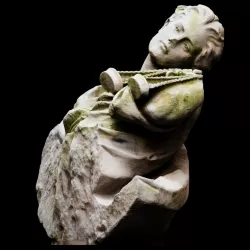Milford Lane Statue with scale