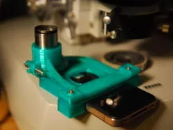 Microscope adapter for Apple iPhone 4 or 4s camera