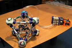 Octaworm  pneu robot
