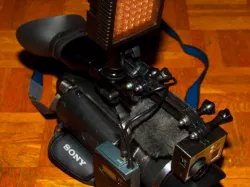 Sennheiser receiver to Sony camera Slik tripod mount