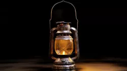 Old oil lantern-Lantern 3D model
