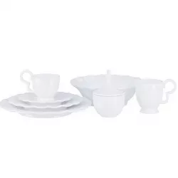 White Tableware Set 3D model