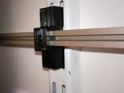 Twin slot shelf system Makerbeam bracket