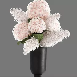 Bouquet of white flowers in a vase 165 3D model