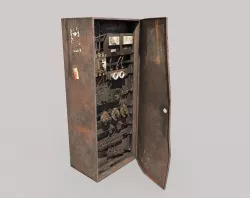 Old Fuse Box 3D model