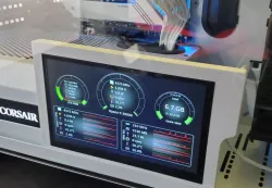 Computer Case Live Stats Screen