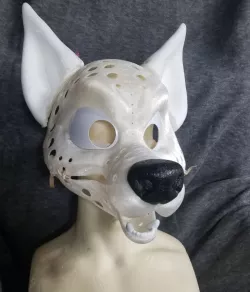 Coyote: fursuit head-base, eyes, teeth, nose and ears