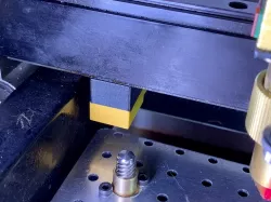 Entretoise contacteur electro magnétique