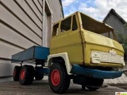 Front panel for toy retro car MAZ SSSR