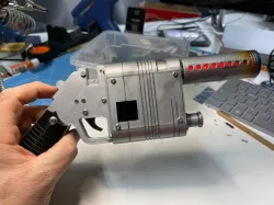 Star Wars Rey´s Blaster with mechanics and electronic space