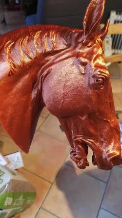 Wall mount horse head – Tête de cheval à accrocher au mur