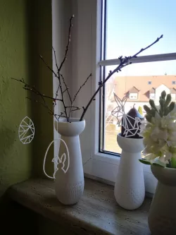 Easter Deco rabbit and eggs