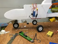FT Explorer landing gear and motor mounts