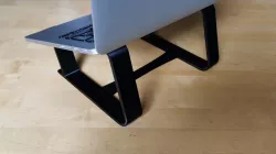 Laptop Stand (detatchable)