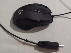Logitech G300s USB Cable Relief