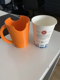 Paper cup holder