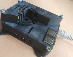 Raspberry Pi 4 with POE HAT case 